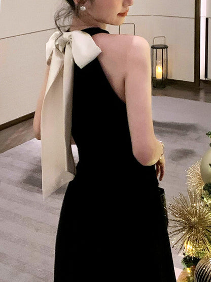 Midnight Bloom ~vol.10~（ベルベットホルダーネックワンピース）