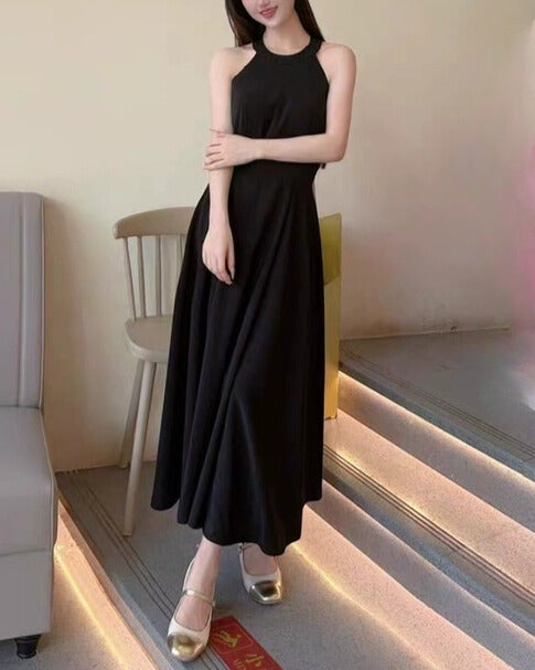 Midnight Bloom ~vol.10~（ベルベットホルダーネックワンピース）