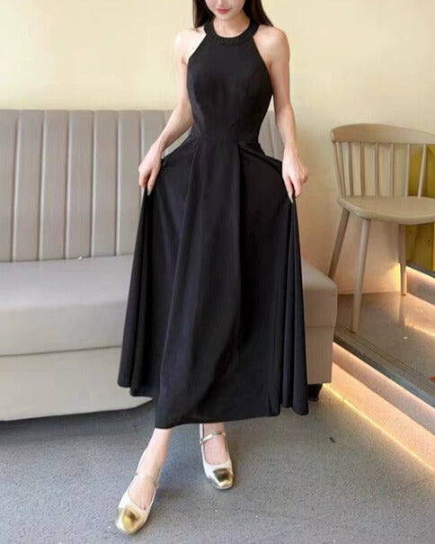 Midnight Bloom ~vol.10~（ベルベットホルダーネックワンピース）