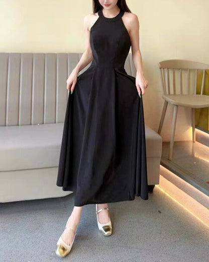 Midnight Bloom ~vol.10~（ベルベットホルダーネックワンピース）